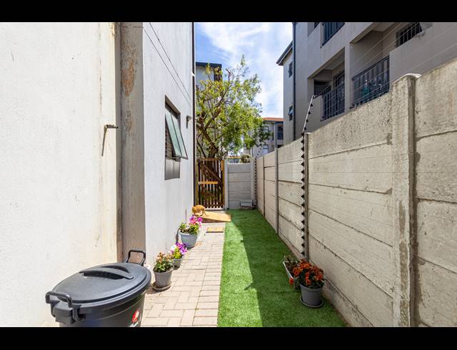 2 BEDROOM APARTMENT FOR SALE IN PARKLANDS